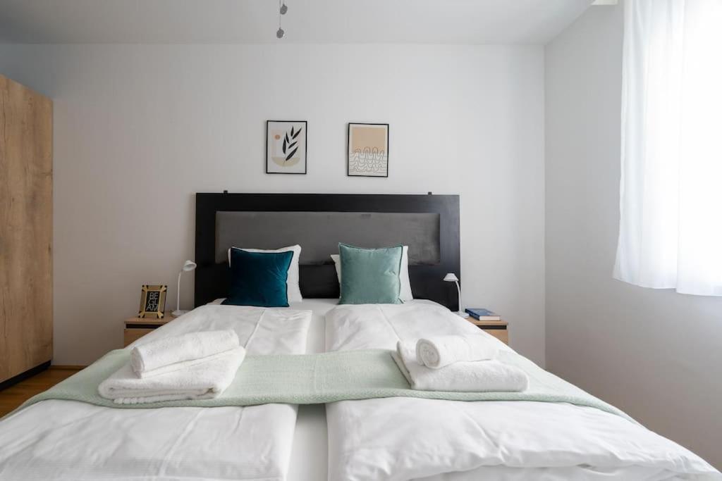 1Br Haven With Swift City Access By Hm فيينا المظهر الخارجي الصورة